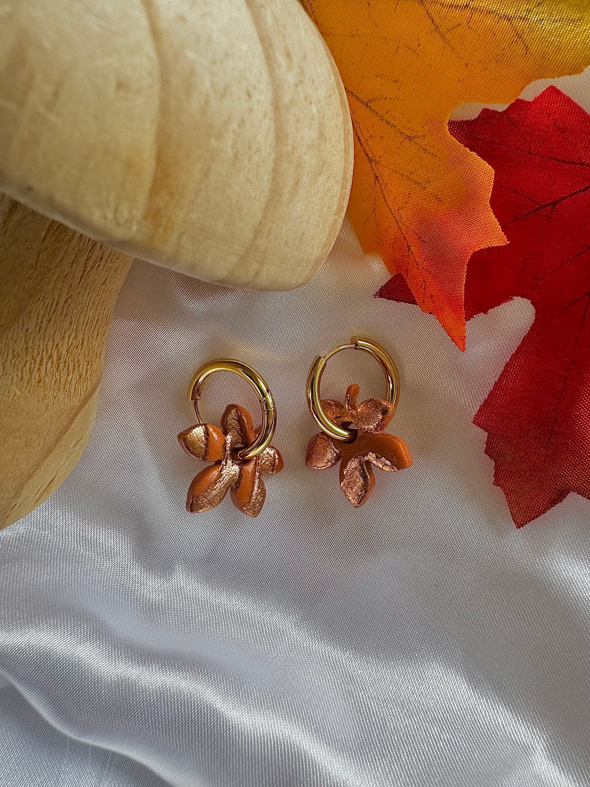 Pampilles - Orange et Feuille d'or (sans créoles)