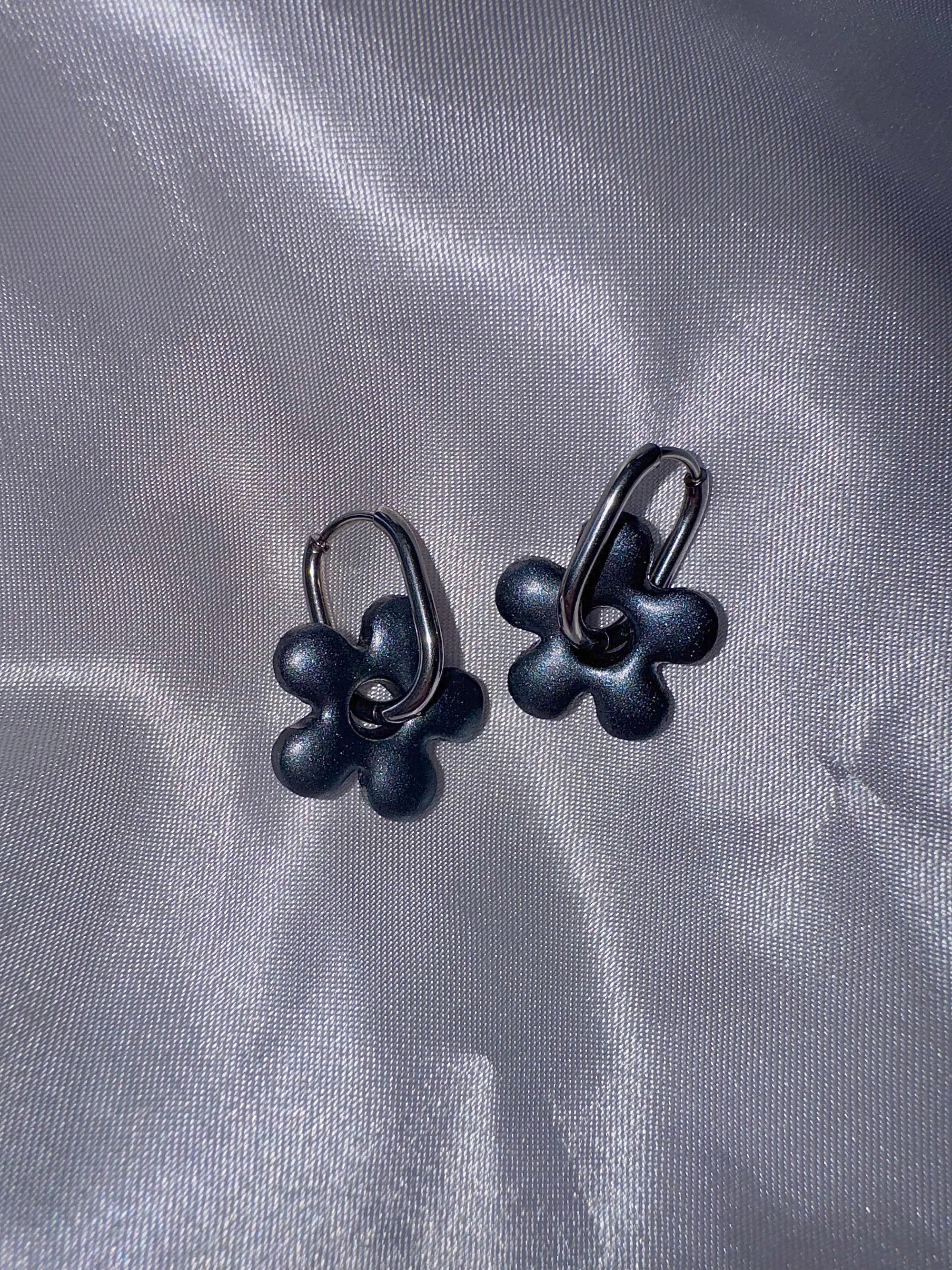 Pampilles  - Noir Irisé (sans créoles)
